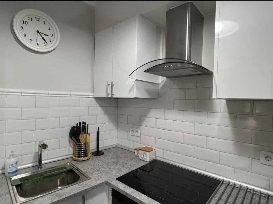 Apartamento Turistico Plaza III Монфорте-де-Лемос Экстерьер фото